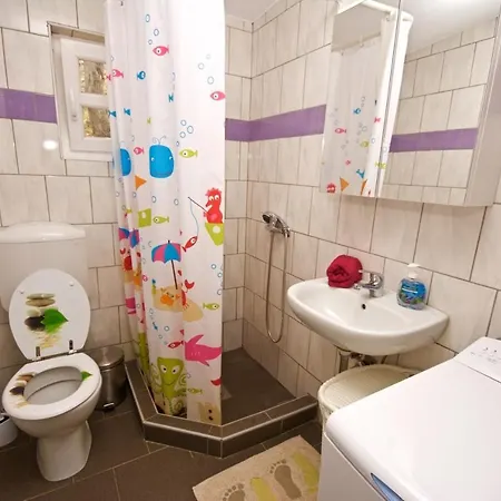 Holiday Ruby Holiday home Nerezine